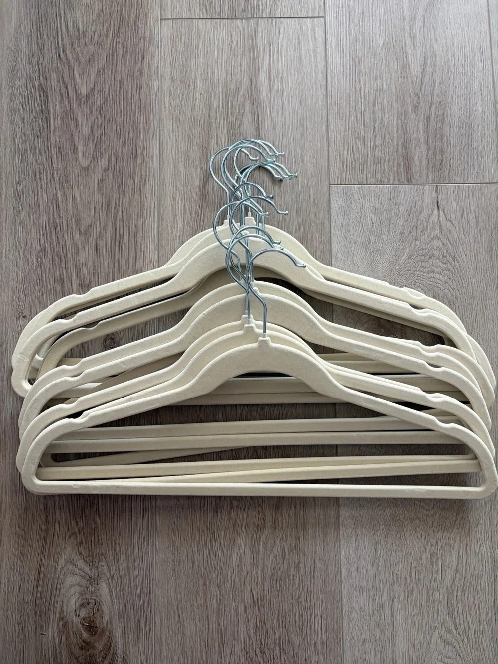Velvet Slim Hangers - Set of 12 Beige Cream